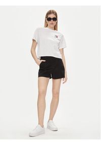 Tommy Jeans Szorty materiałowe Claire DW0DW17775 Czarny Regular Fit. Kolor: czarny. Materiał: bawełna #2