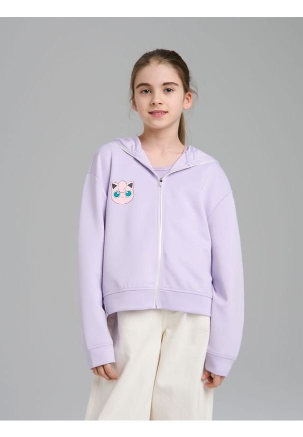 Sinsay - Bluza z kapturem na zamek Pokémon - fioletowy. Typ kołnierza: kaptur. Kolor: fioletowy. Długość rękawa: długi rękaw. Długość: długie. Wzór: nadruk