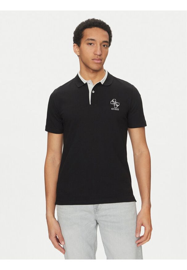 Guess Polo M5GP60 K7O64 Czarny Slim Fit. Typ kołnierza: polo. Kolor: czarny. Materiał: bawełna