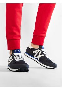 Armani Exchange Sneakersy XUX017 XCC68 K487 Granatowy. Kolor: niebieski. Materiał: skóra