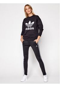 Adidas - adidas Bluza Trefoil Crew FM3272 Czarny Regular Fit. Kolor: czarny. Materiał: bawełna #4