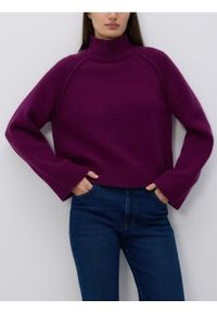 Reserved - Wełniany sweter z golfem - burgundowy. Typ kołnierza: golf. Kolor: czerwony. Materiał: wełna