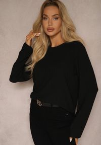 Renee - Czarna Bluzka Longsleeve z Prążkowanego Materiału Gigitha. Okazja: na co dzień. Kolor: czarny. Materiał: prążkowany, materiał. Długość rękawa: długi rękaw. Sezon: lato, wiosna. Styl: casual #5