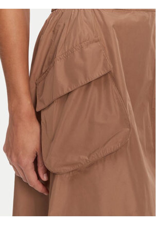 Tatuum Spódnica trapezowa Koni T2502.177 Beżowy Regular Fit. Kolor: beżowy. Materiał: syntetyk