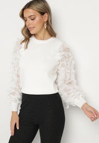 Born2be - Biały Sweter z Falbankami na Rękawach Belpie. Typ kołnierza: kołnierz z falbankami. Kolor: biały. Styl: elegancki #5