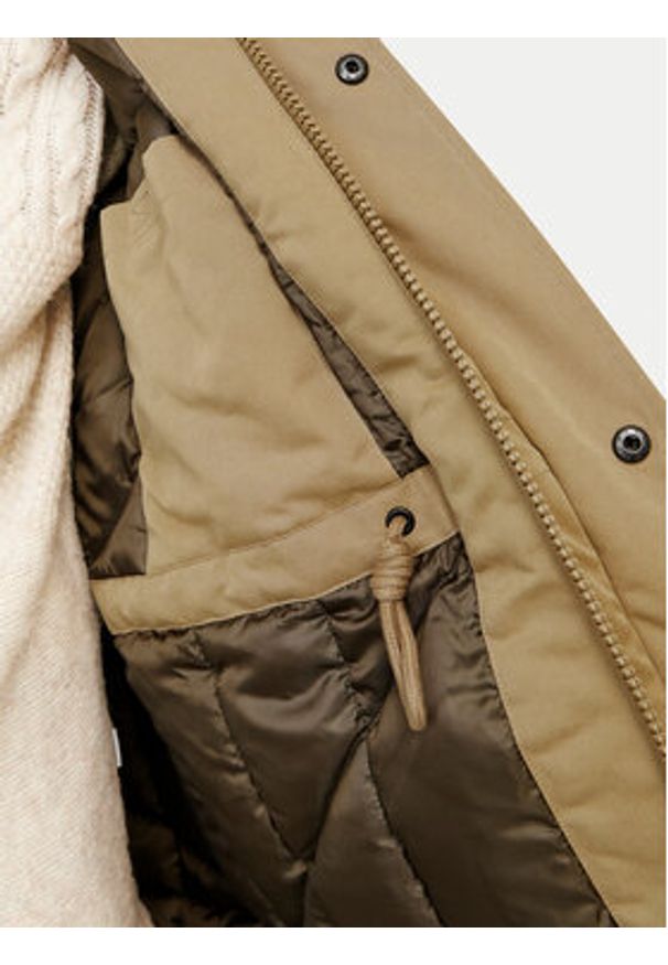 Jack & Jones Kurtka zimowa Polar 12256995 Beżowy Regular Fit. Kolor: beżowy. Materiał: syntetyk. Sezon: zima