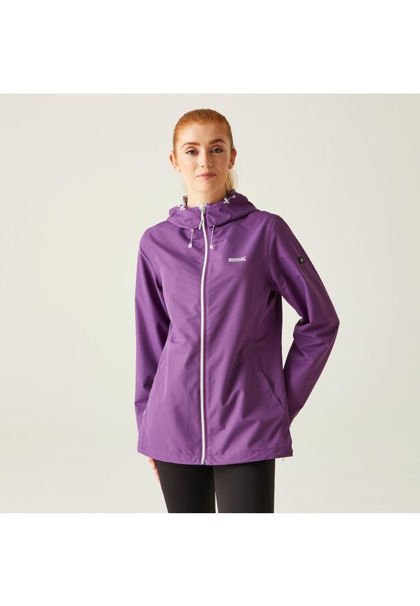 Regatta - Kurtka przeciwdeszczowa damska Hamara III. Kolor: fioletowy. Materiał: poliester. Sport: turystyka piesza