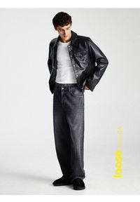 Reserved - Jeansy loose z efektem sprania - szary. Kolor: szary #1