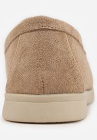 Born2be - Ciemnobeżowe Eleganckie Mokasyny VICES z Imitacji Zamszu ze Skórzaną Wkładką Jaenith. Okazja: na co dzień, na spotkanie biznesowe. Kolor: beżowy. Materiał: zamsz, skóra. Wzór: aplikacja. Styl: elegancki #5