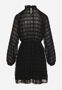 Born2be - Czarna Połyskująca Sukienka o Rozkloszowanym Kroju ze Stójką i Elastyczną Gumką w Pasie Venaraelle. Typ kołnierza: kołnierzyk stójkowy. Kolor: czarny. Wzór: aplikacja. Typ sukienki: rozkloszowane. Styl: klasyczny #5