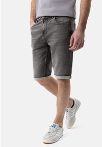 Volcano - Szare szorty jeansowe E-MEXT. Kolekcja: plus size. Kolor: szary. Materiał: jeans. Długość: krótkie. Styl: klasyczny #1