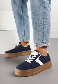 Born2be - Granatowe Sneakersy Typu Klasyczne Tenisówki na Grubej Podeszwie Hanistra. Okazja: na co dzień. Kolor: niebieski. Materiał: jeans