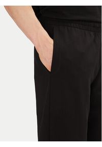 EA7 Emporio Armani Spodnie dresowe 7M000233 AF13512 UC001 Czarny Regular Fit. Kolor: czarny. Materiał: bawełna #3