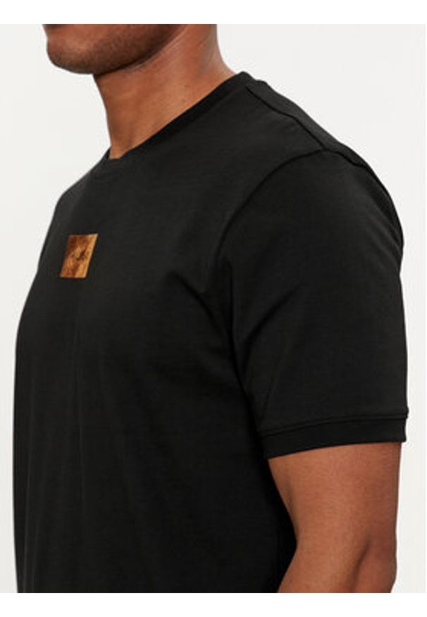 Hugo T-Shirt Diragolino_V 50501005 Czarny Regular Fit. Kolor: czarny. Materiał: bawełna