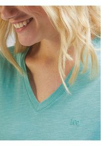 Lee T-Shirt L41JEN41 112330436 Turkusowy Regular Fit. Kolor: turkusowy. Materiał: lyocell