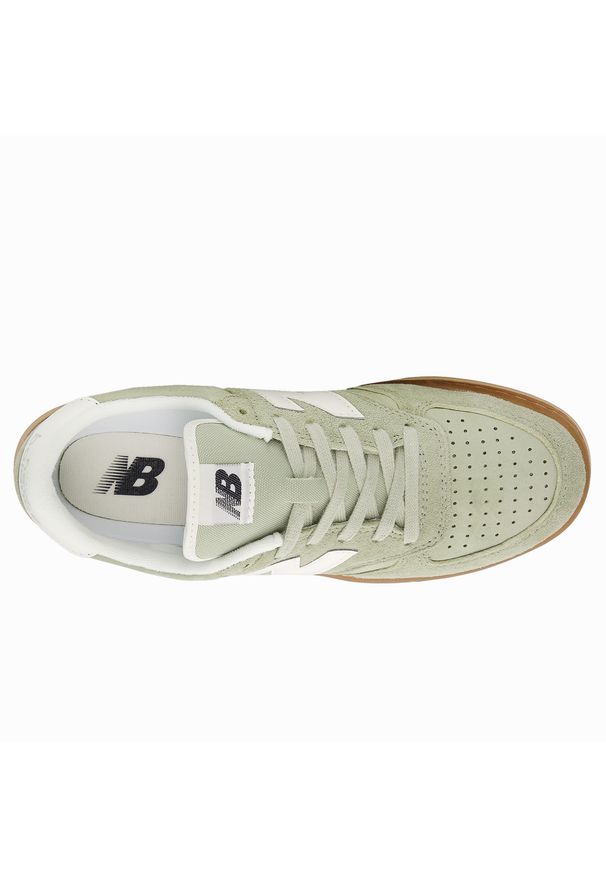 Buty unisex New Balance CT500PHC – zielone. Kolor: zielony. Materiał: guma, nubuk, materiał, syntetyk. Szerokość cholewki: normalna. Sport: tenis