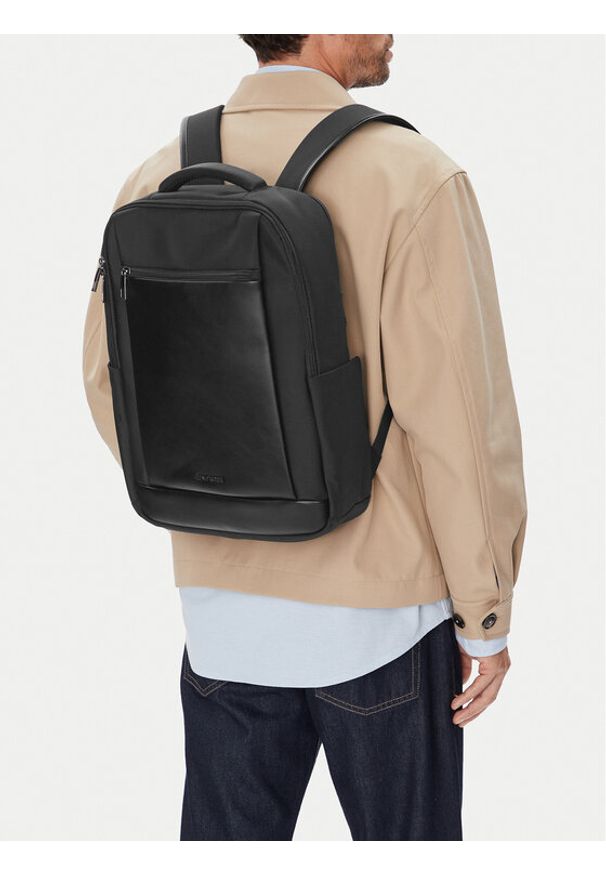 Gino Rossi Plecak C-GIN-E-006-05 Czarny. Kolor: czarny. Materiał: poliester