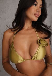 Renee - Zielone Minimalistyczne Bikini Wiązany Biustonosz z Kwiatem 3D i Majtki Figi Evaris. Kolor: zielony. Wzór: kwiaty #3