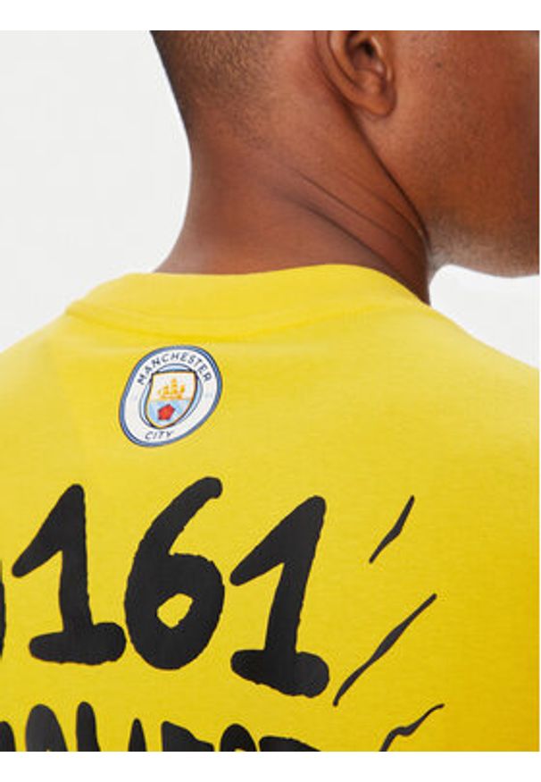 Puma T-Shirt CWC Hoops x Man City 631696 Żółty Regular Fit. Kolor: żółty. Materiał: bawełna