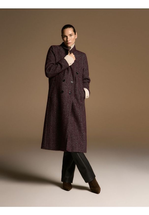 Reserved - Płaszcz z wełną - karminowy. Kolor: czerwony. Materiał: wełna