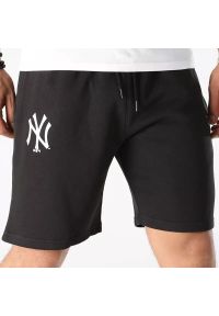 New Era - Krótki New York Yankees 2021/22. Kolor: czarny. Długość: krótkie