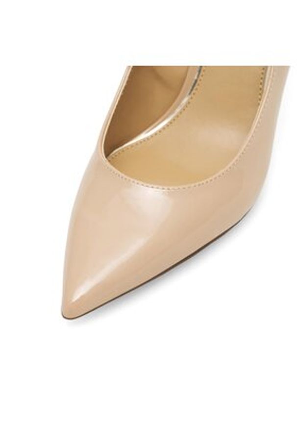 Nine West Szpilki SJ1489 Beżowy. Kolor: beżowy. Materiał: skóra. Obcas: na szpilce