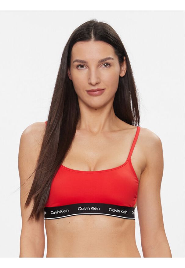 Calvin Klein Swimwear Góra od bikini KW0KW02425 Czerwony. Kolor: czerwony. Materiał: syntetyk