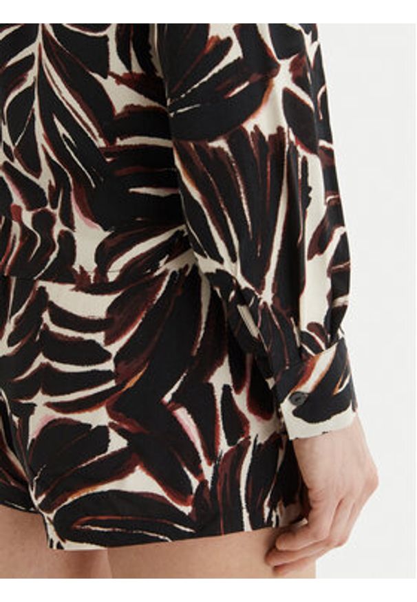 only - ONLY Koszula Nova 15284332 Czarny Regular Fit. Kolor: czarny. Materiał: wiskoza