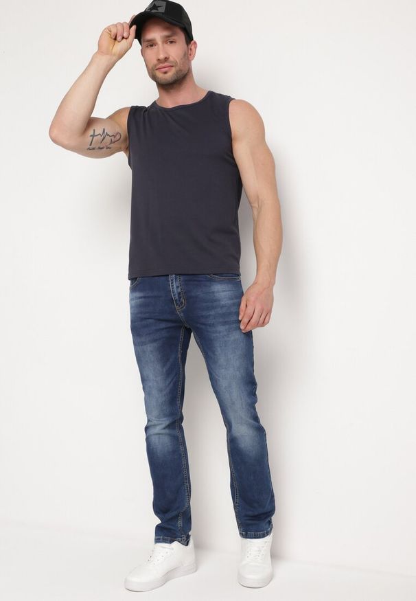 Born2be - Granatowa Klasyczna Koszulka Tank Top Bez Rękawów Lakeana. Kolor: niebieski. Materiał: jeans, materiał. Długość rękawa: bez rękawów