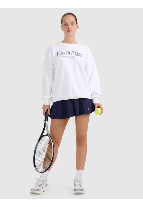 4f - 4F Bluza dresowa nierozpinana bez kaptura damska - biała L. Okazja: na co dzień. Typ kołnierza: bez kaptura. Kolor: biały. Materiał: dresówka. Styl: casual, sportowy