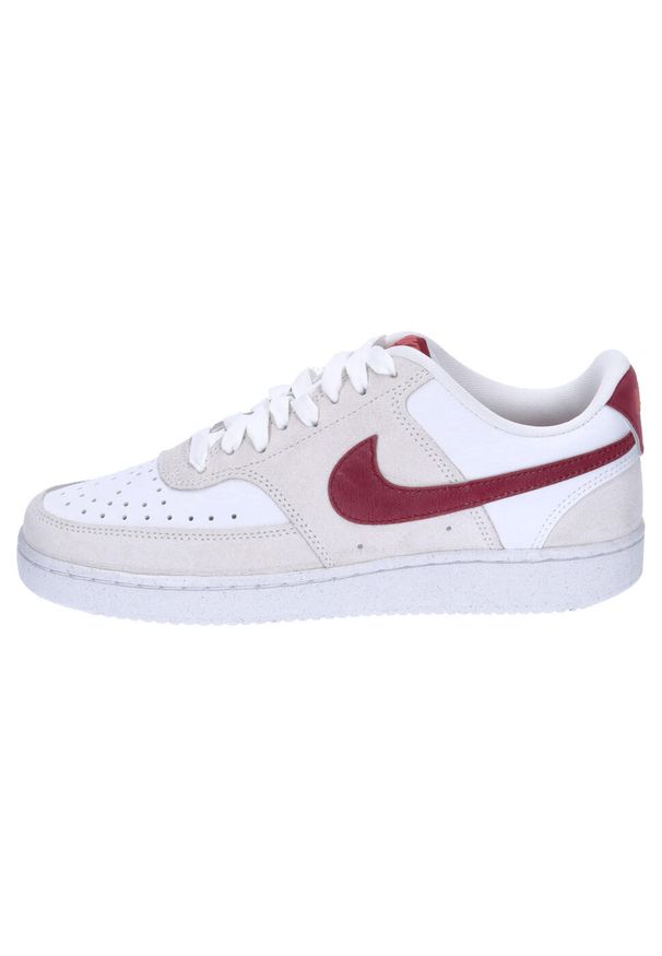 Buty damskie do chodzenia Nike W Court Vision Lo. Zapięcie: sznurówki. Kolor: biały. Materiał: guma, syntetyk, tkanina, materiał. Szerokość cholewki: normalna. Model: Nike Court. Sport: turystyka piesza