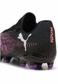 Puma - Buty piłkarskie FUTURE 8 PLAY FG/AG PUMA Black White Glowing Red. Kolor: biały, czarny, czerwony, wielokolorowy. Sport: piłka nożna