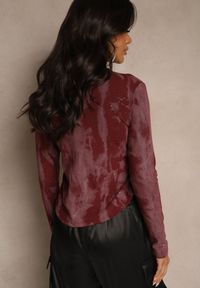 Renee - Bordowa Marszczona Bluzka Longsleeve z Półgolfem Ralinda. Typ kołnierza: kołnierzyk stójkowy. Kolor: czerwony. Materiał: jeans. Długość rękawa: długi rękaw. Długość: długie. Wzór: aplikacja. Styl: elegancki #5