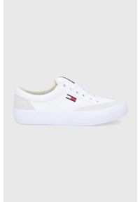 Tommy Jeans Tenisówki męskie kolor biały. Nosek buta: okrągły. Zapięcie: sznurówki. Kolor: biały. Materiał: guma