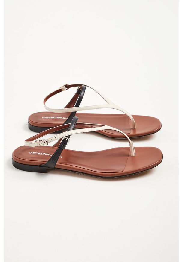 Emporio Armani - Sandały skórzane EMPORIO ARMANI. Zapięcie: sprzączka. Materiał: skóra. Sezon: lato