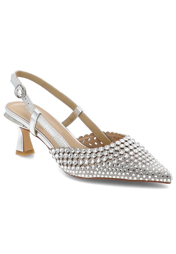 Czółenka damskie Alma En Pena, skóra naturalna ażurowa cholewka ozdobne kryształki pasek z regulacją smukły nosek elegancki obcas, srebrne, V261855. Okazja: na ślub cywilny, na wesele, na imprezę. Zapięcie: pasek. Kolor: srebrny. Szerokość cholewki: normalna. Wzór: ażurowy. Materiał: skóra. Obcas: na obcasie. Styl: elegancki. Wysokość obcasa: średni