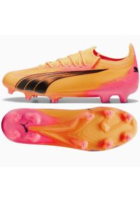 Buty piłkarskie Puma Ultra Ultimate M 107744-03 pomarańczowe. Zapięcie: sznurówki. Kolor: pomarańczowy. Materiał: syntetyk. Szerokość cholewki: normalna. Sport: piłka nożna