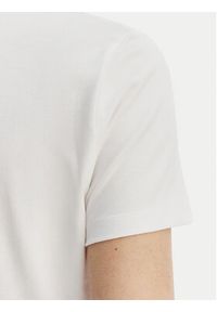 Guess T-Shirt W6GI12 K3027 Biały Regular Fit. Kolor: biały. Materiał: bawełna #5