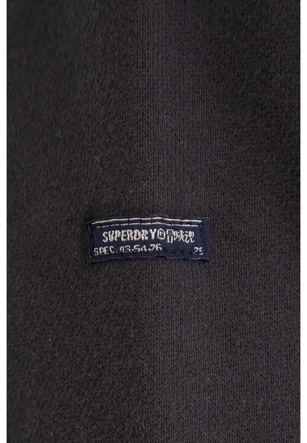Superdry bluza bawełniana męska kolor czarny z kapturem z aplikacją. Typ kołnierza: kaptur. Kolor: czarny. Materiał: bawełna. Wzór: aplikacja