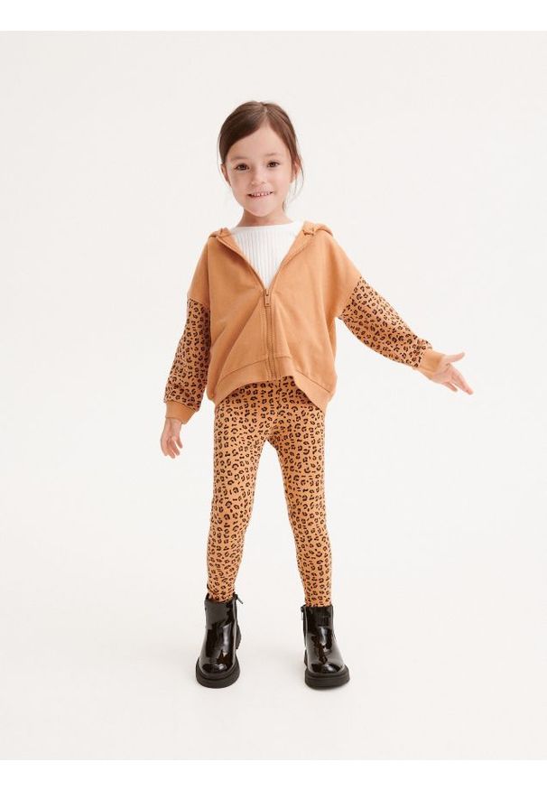 Reserved - Bawełniane legginsy w cętki - beżowy. Kolor: beżowy. Materiał: bawełna