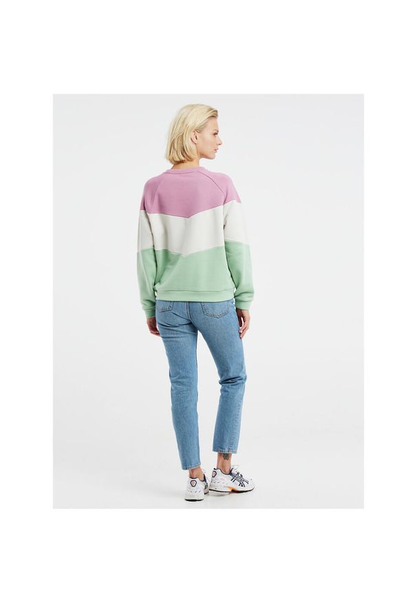 Bluza damska Protest NXGSANCY sweatshirt. Kolor: biały, wielokolorowy