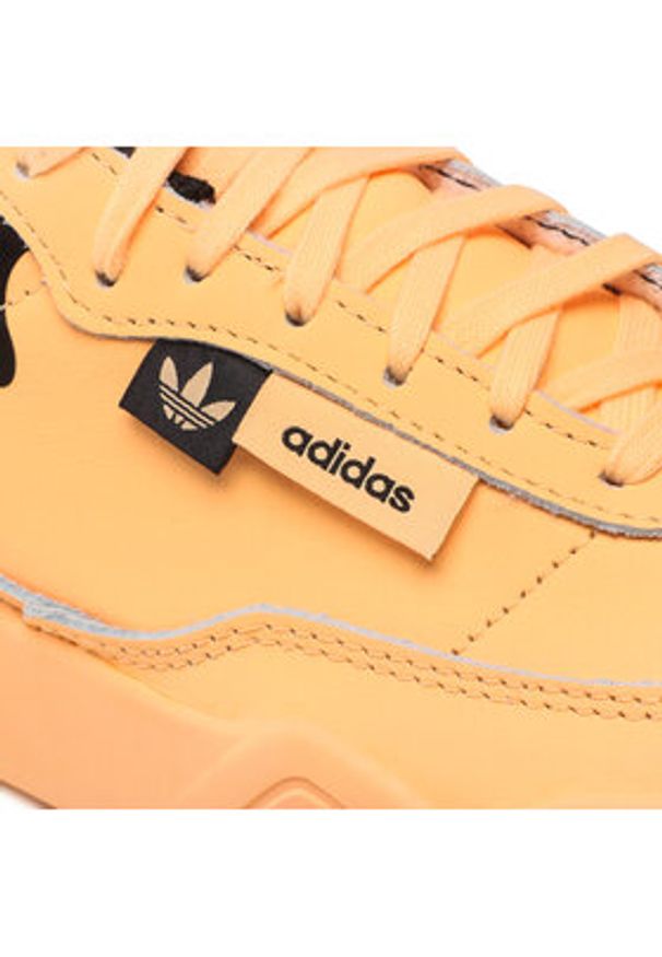 Adidas - adidas Sneakersy Her Court GY3581 Pomarańczowy. Kolor: pomarańczowy. Materiał: skóra