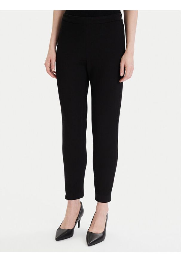 BOSS - Boss Spodnie materiałowe Tapiah 50490037 Czarny Regular Fit. Kolor: czarny. Materiał: syntetyk