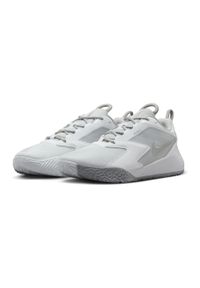 Buty do siatkówki Dorosły Nike Air Zoom Hyperace 3 biały. Okazja: na co dzień. Kolor: biały. Materiał: materiał, syntetyk. Szerokość cholewki: normalna. Model: Nike Zoom. Sport: turystyka piesza, siatkówka