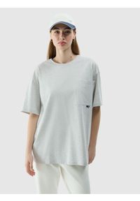 4f - 4F T-shirt oversize gładki uniseks - szary L. Okazja: na co dzień. Kolor: szary. Materiał: wiskoza, jersey, dzianina, materiał, bawełna. Długość rękawa: krótki rękaw. Długość: krótkie. Wzór: gładki. Styl: klasyczny, sportowy, casual