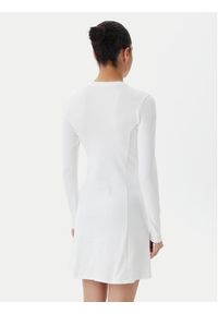 Tommy Jeans Sukienka codzienna Badge DW0DW20666 Biały Slim Fit. Okazja: na co dzień. Kolor: biały. Materiał: bawełna. Typ sukienki: proste. Styl: casual #5