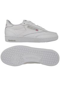 Buty do chodzenia damskie Reebok Club C 85. Zapięcie: sznurówki. Kolor: biały, wielokolorowy, szary. Materiał: tkanina, materiał, skóra, syntetyk. Szerokość cholewki: normalna. Model: Reebok Club. Sport: turystyka piesza