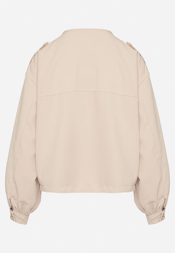 Born2be - Beżowa Kurtka ze Stójką i Ozdobnymi Guzikami Ściągana w Pasie Troczkiem Basalle. Okazja: na co dzień. Typ kołnierza: kołnierzyk stójkowy. Kolor: beżowy. Materiał: jeans. Styl: casual, elegancki