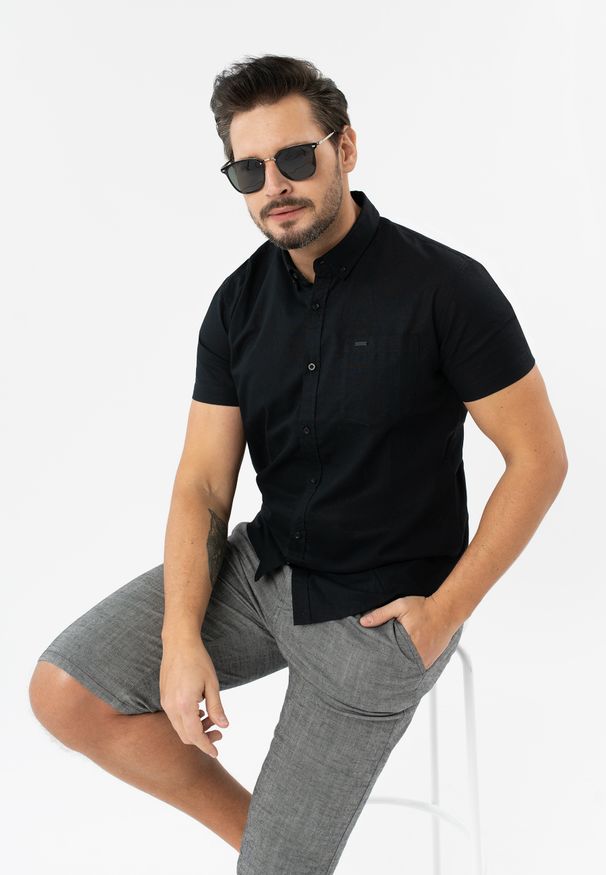 Volcano - Koszula z lnem, Regular Fit, C-LIN. Typ kołnierza: button down. Materiał: len. Długość rękawa: krótki rękaw. Długość: krótkie