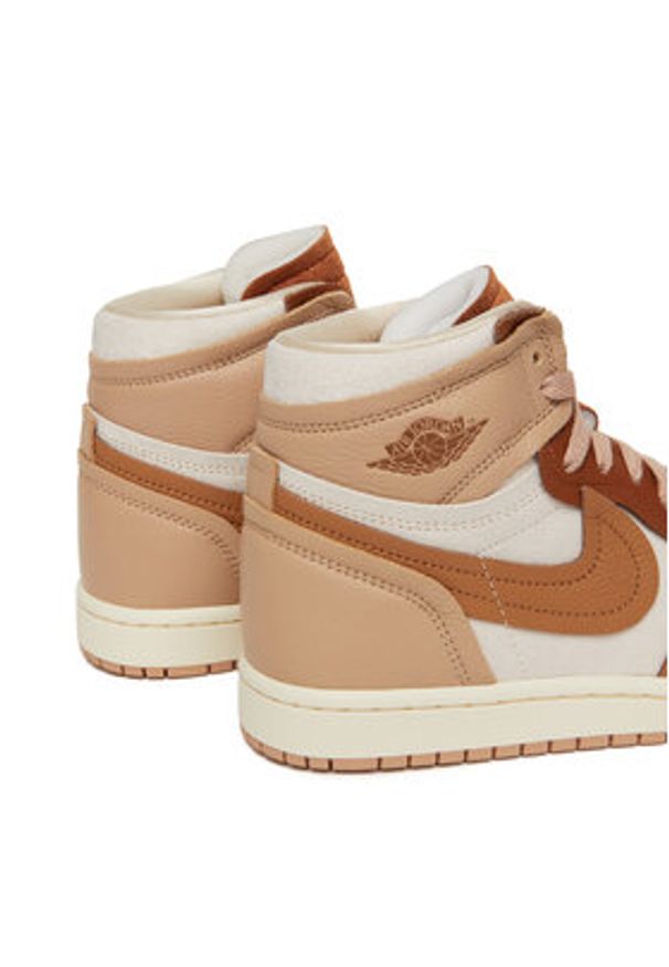 Nike Sneakersy Air Jordan 1 Mm High FB9891 200 Brązowy. Kolor: brązowy. Materiał: skóra. Model: Nike Air Jordan